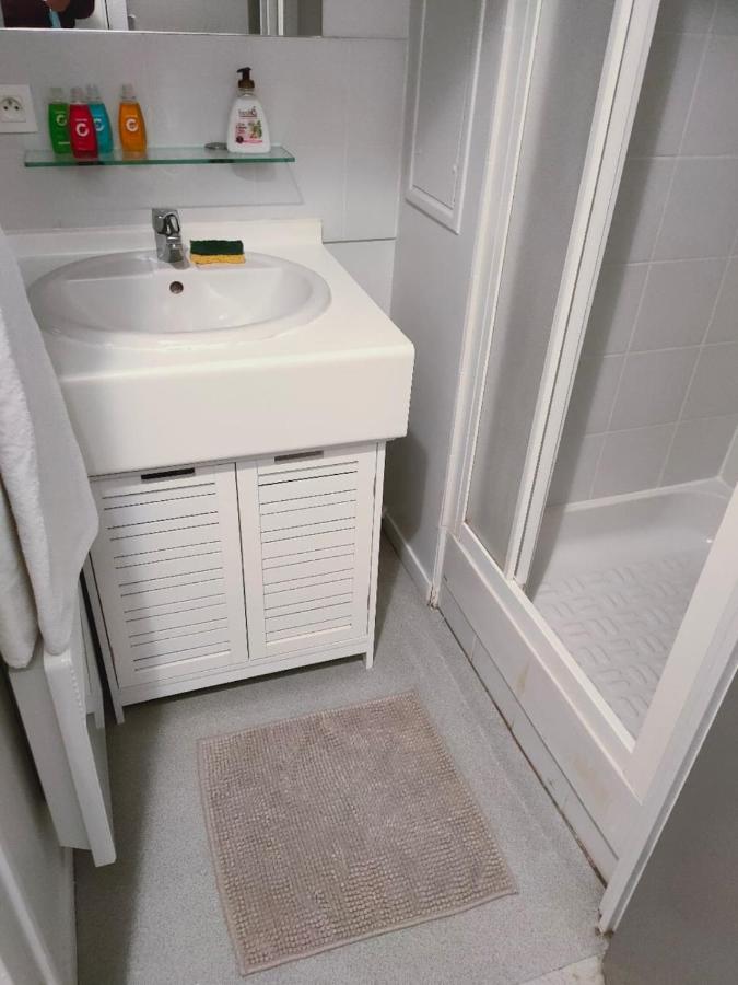 Studio Confortable Hyper Centre De Tours Apartment Ngoại thất bức ảnh